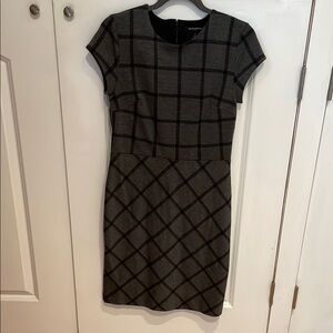 Elegant Gray Plaid Dress
